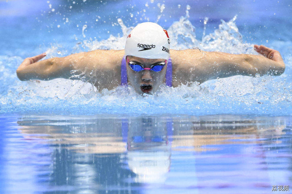 中国队首次获得男女4x100米混合泳接力世锦赛冠军