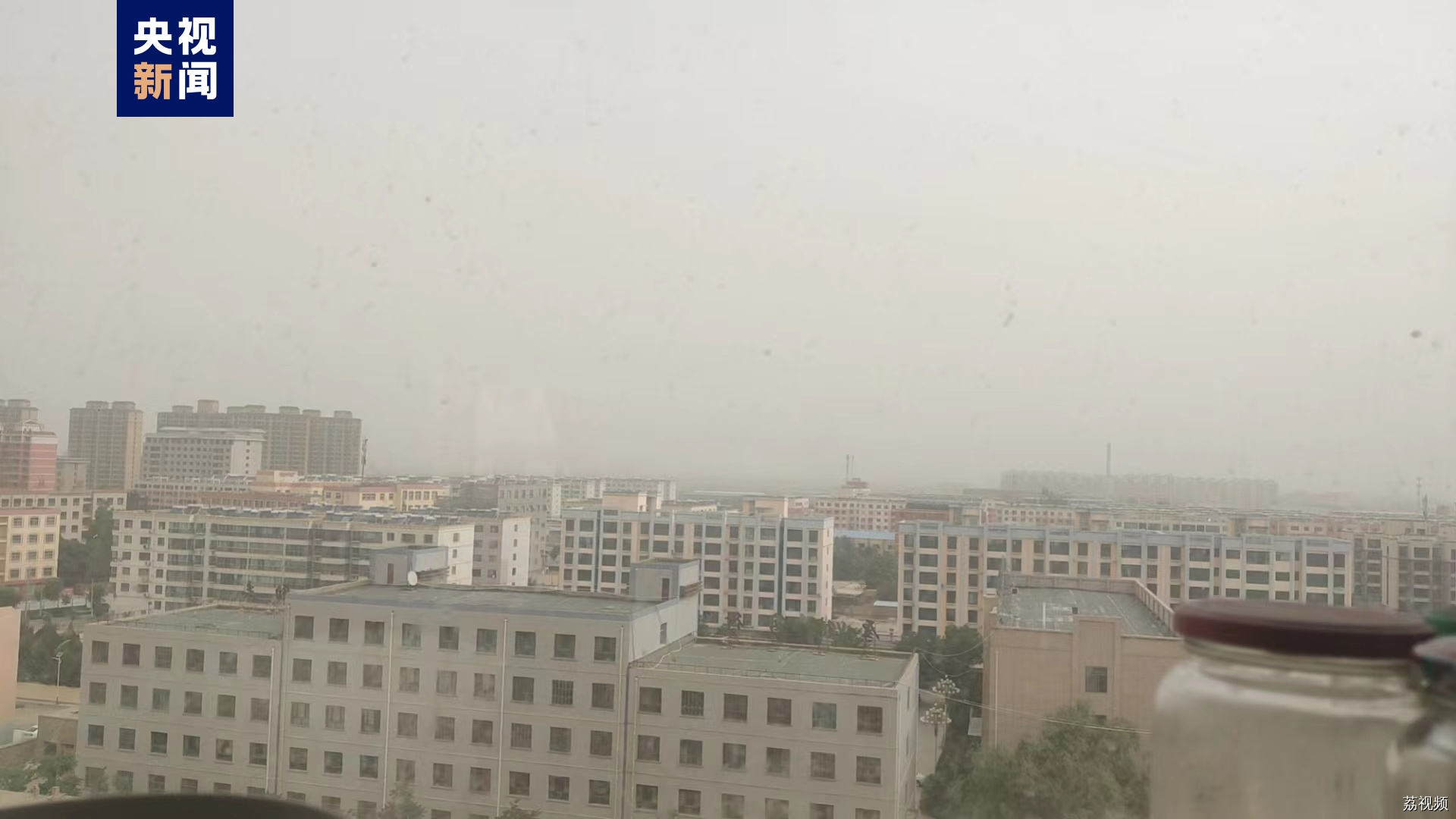 甘肃武威沙尘蓝色预警升级为橙色