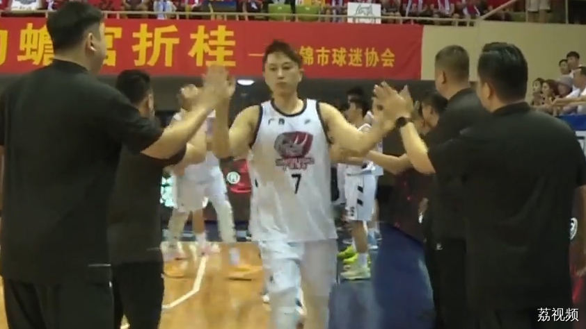 NBL常规赛双雄对决 广西威壮队VS辽宁益胜队