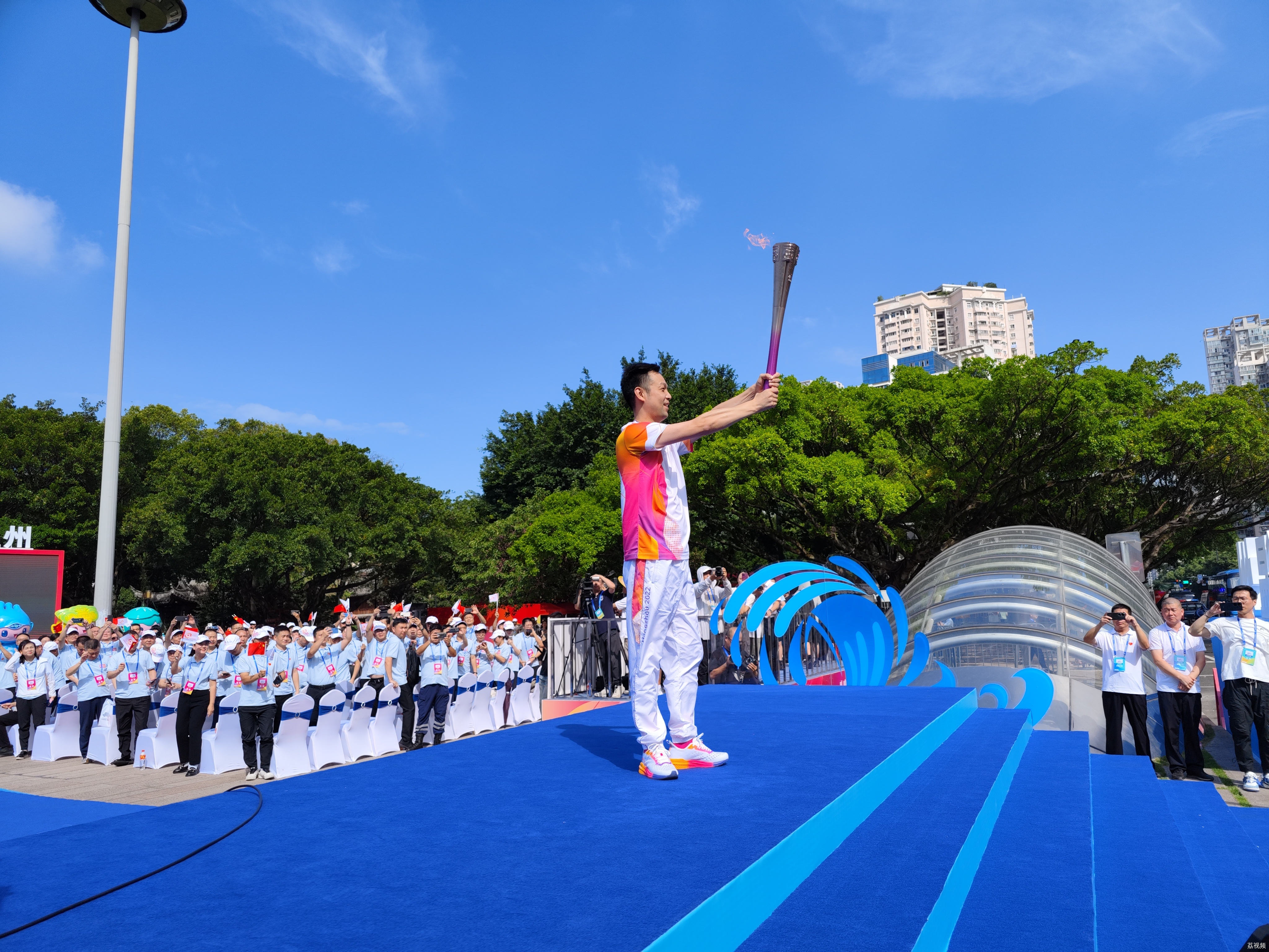 杭州亚运会火炬今天在温州传递