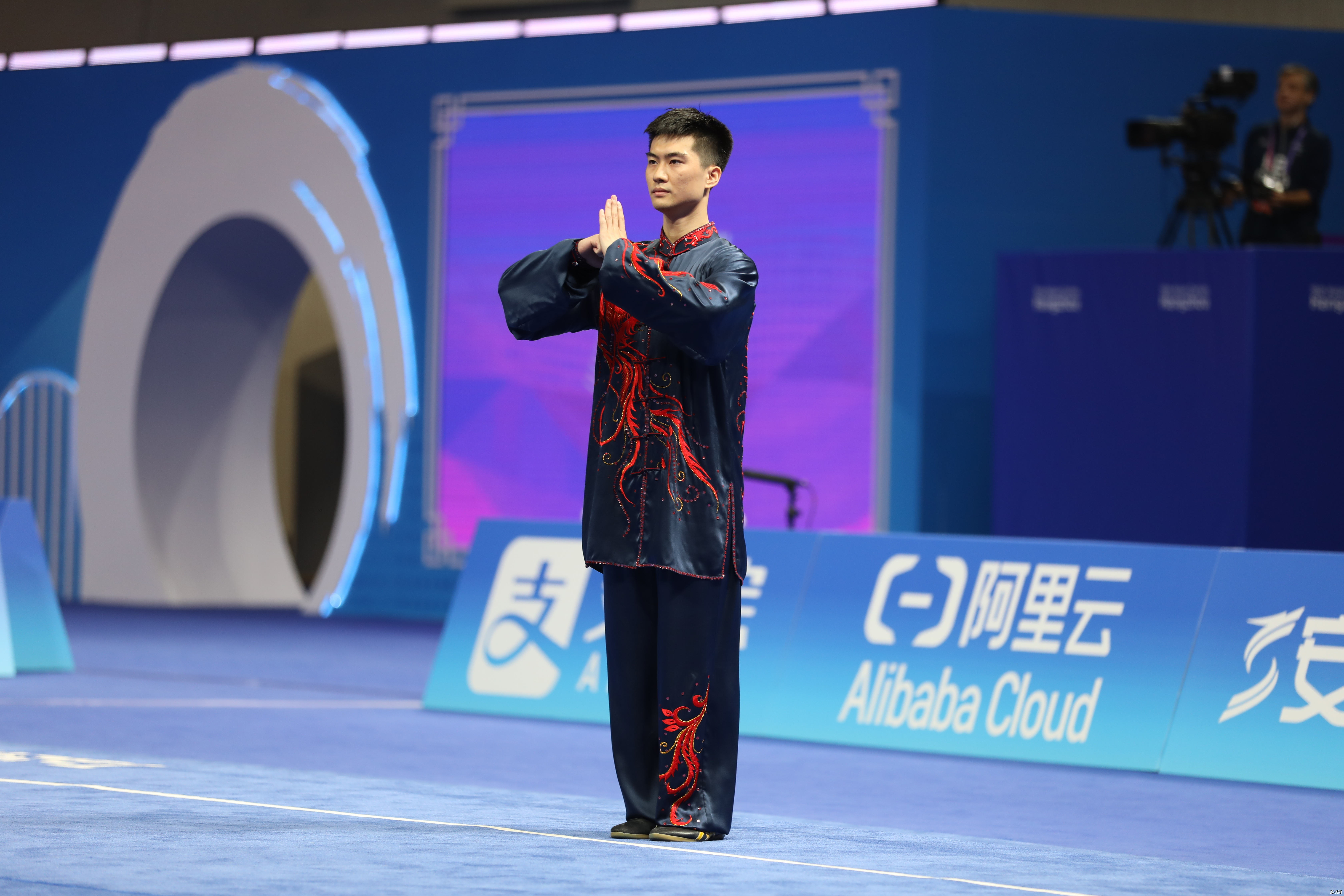 高浩楠夺得武术男子太极拳太极剑全能金牌