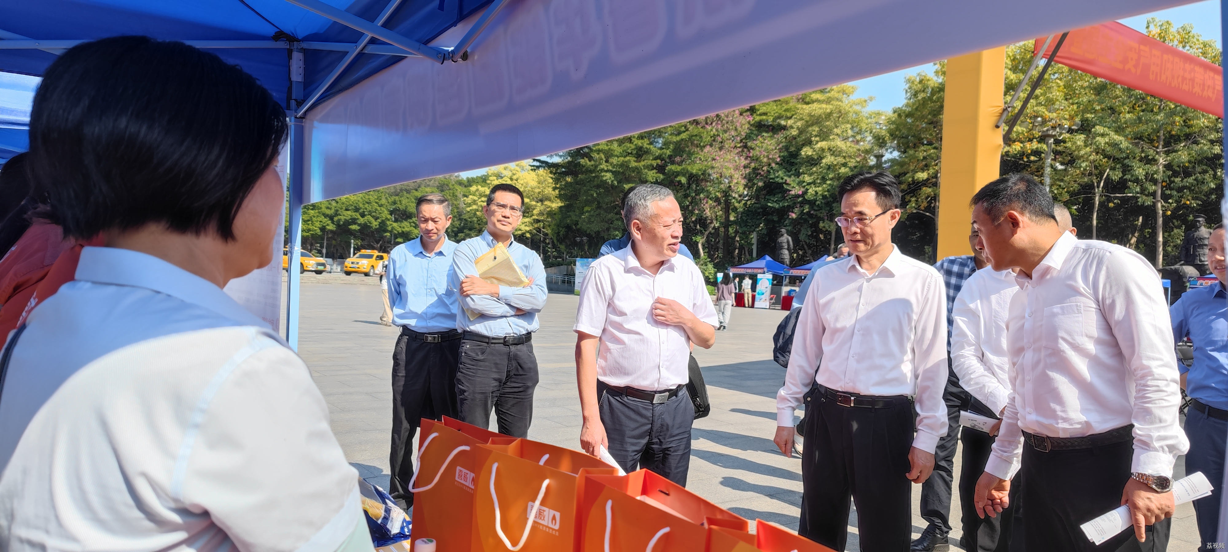 广州开展城镇燃气政策法规和用气安全主题宣传日活动