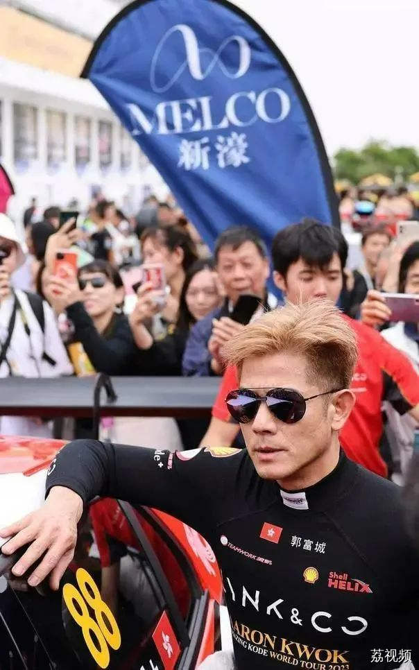 郭富城发生车祸！现场画面曝光→