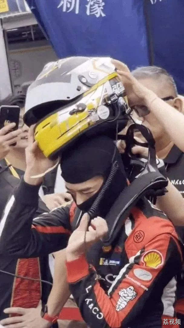 郭富城发生车祸！现场画面曝光→