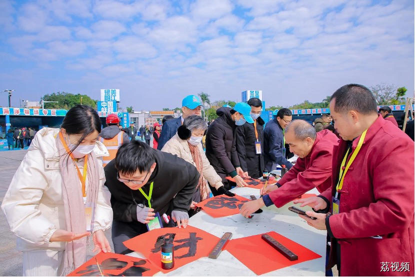 今晨气温接近零度，2023年程村蚝美食文化周活动在阳西火爆开启！