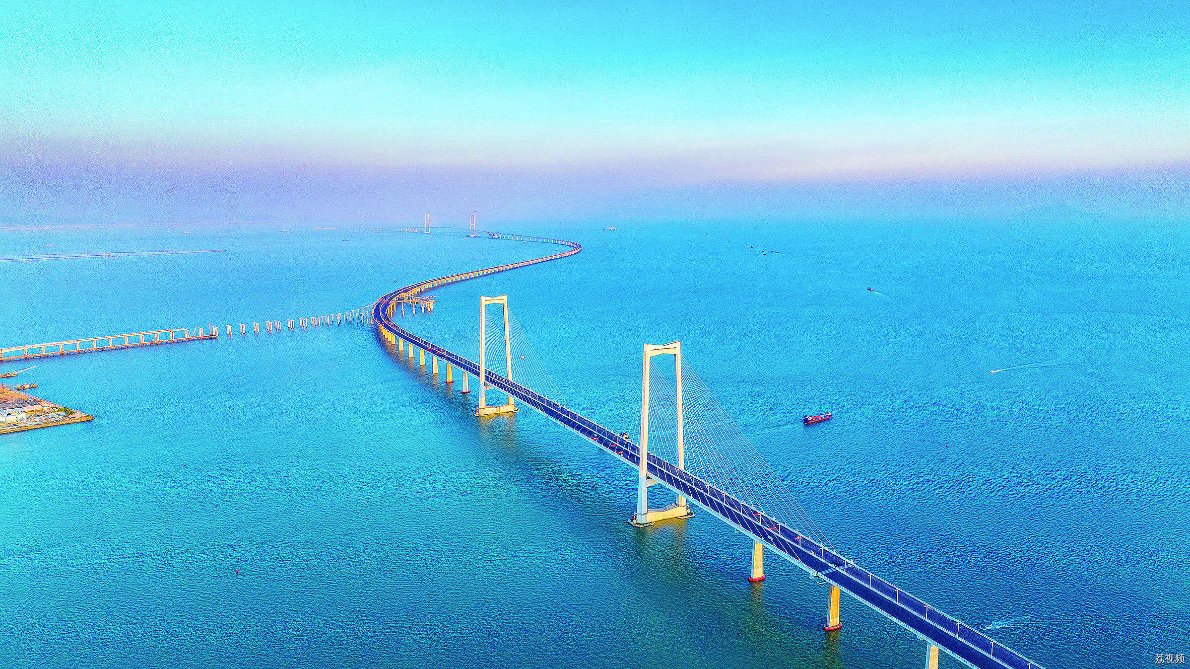 广州南沙 · 牵手世界 向海扬帆 乘风破浪