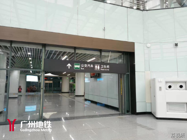广州白云站进出站最新攻略来了→