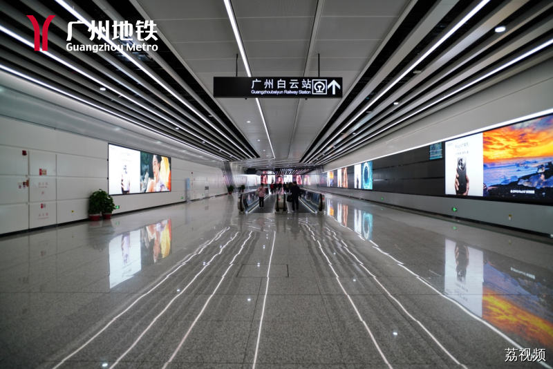 广州白云站进出站最新攻略来了→