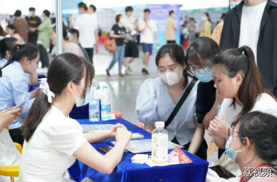 助力高质量发展，直播带岗新模式高效对接为企业提供用工保障