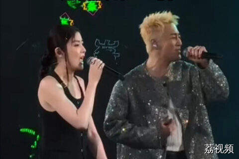 陈慧琳现身林峯香港演唱会，合唱《数码暴龙3》粤语主题曲