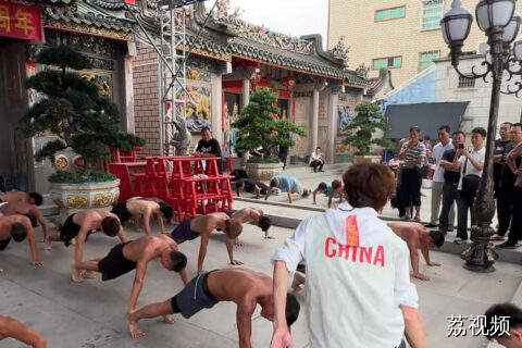 广东龙舟特训开启，拖鞋督促训练进度