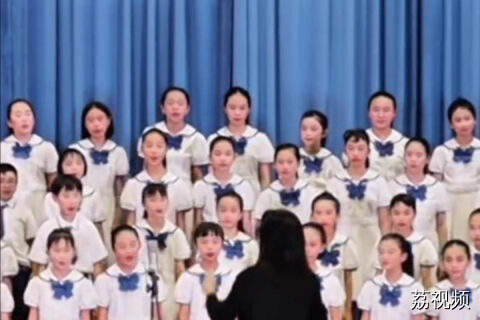 佛山小学生的高难度合唱，经典粤语儿歌《一蚊一斤鸡》