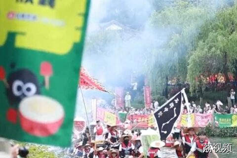 “锣鼓响，声震天！”猎德龙舟乐无边！