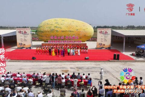“文化润疆”艺术市集系列活动走进伽师县