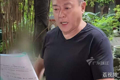 香港演员魏骏杰神还原港剧“烫嘴”普通话经典画面