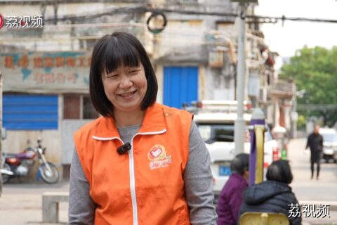 “守护者”邝玉环：17年温暖守护弱势群体的志愿之路