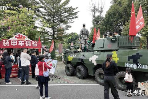 民兵赛艇狂飙！佛山“国防教育+红色水乡”超燃出圈