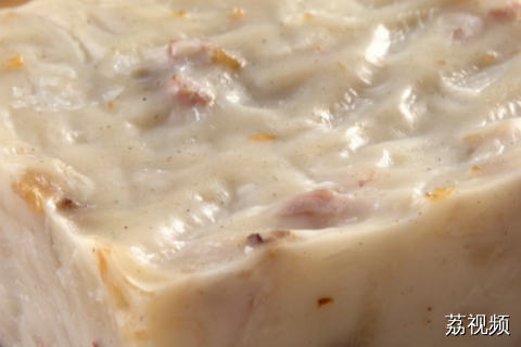 广东过年必备美食——萝卜糕，大厨教你在家自制。#老广的味道 #纪录片 #家常菜 #电视剧 #解说