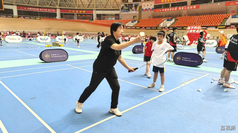 粤港澳青少年羽毛球公益培训系列活动在穗圆满收官